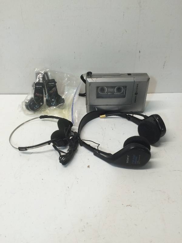 Headphone Radios, Cassette Player