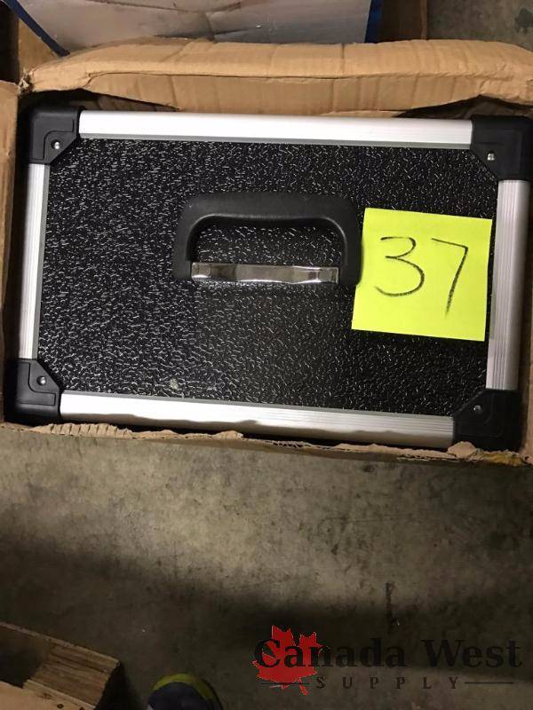 NEW LASER LEVEL IN BOX