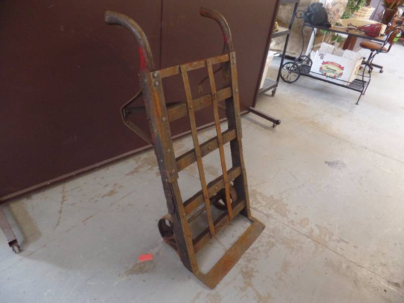 lot 619 image: Vintage Heavy Duty Wood and Metal Handtruck