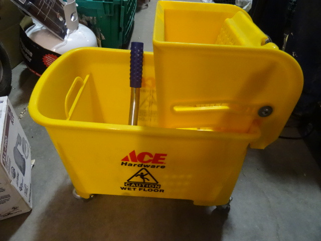 lot 18 image: NEW Mop Bbucket  Wringer Combo on Wheels Sidepress Wringer. Ace Brand $42 retail