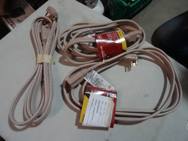 lot 118 image: NEW Qty 3 Major Appliance Power Extension Cords 12 GA 20 AMP Plug