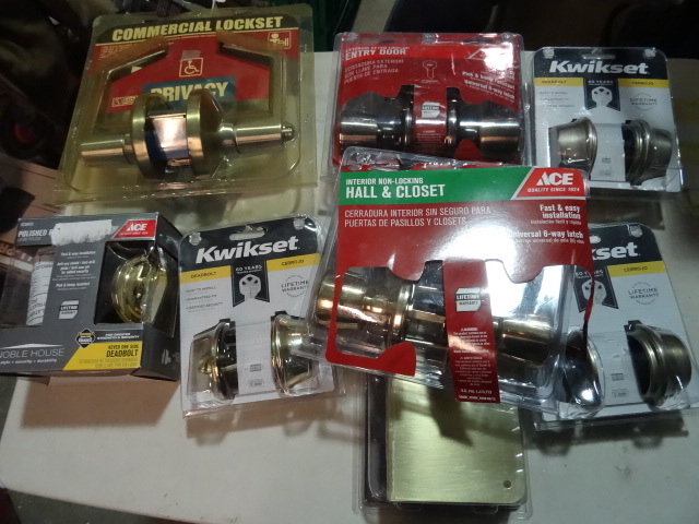 lot 119 image: NEW LOT Qty 7 Door Locksets and Deadbolts plus Qty 1 Door Security Plate