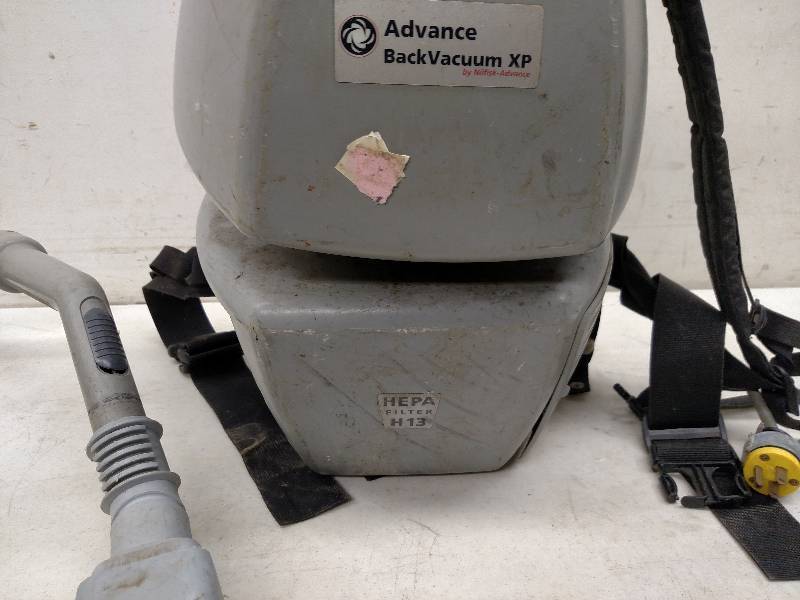 Advance Back Vacuum XP, Works...