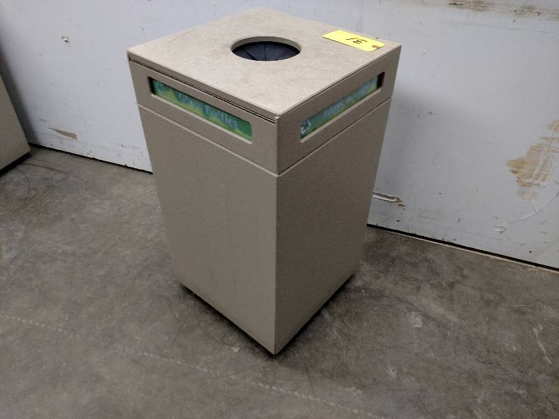 Recycled Recycler Poly Can (Glass B...