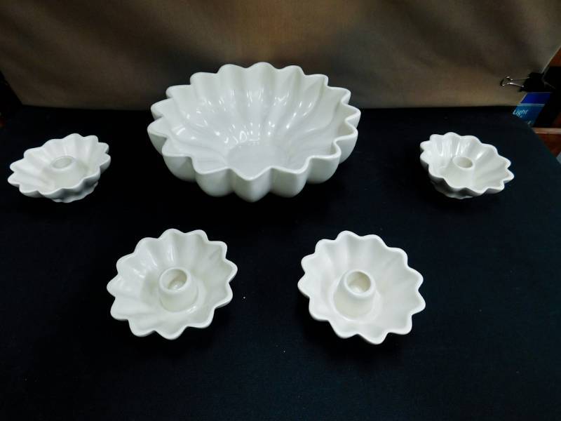 Red Wing bowl and 4 candle holders set
