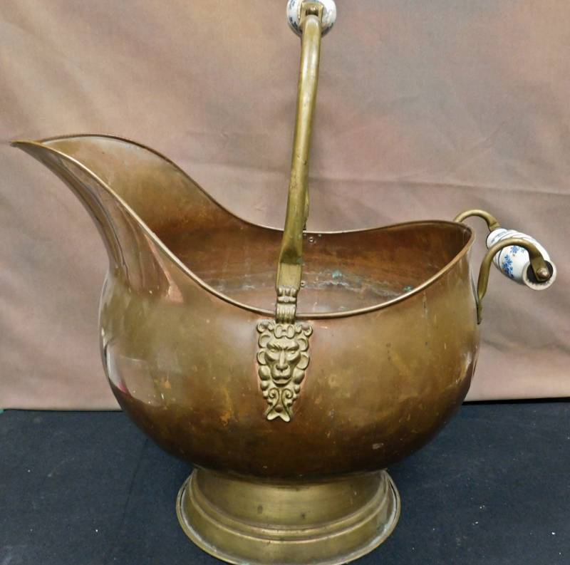 vintage larger copper pot ceramic handles