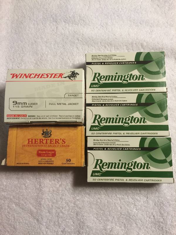 lot 19 image: 9mm Ammo