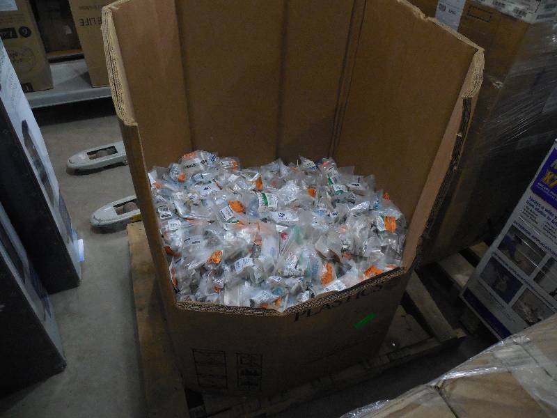 lot 5 image: Huge Pallet  Box Lot of Cabinet pulls and handles