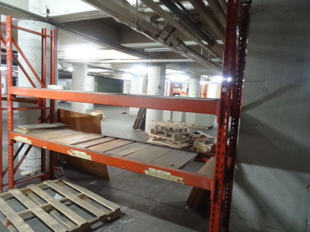lot 7 image: Paltier pallet rack unit. 2 upright...