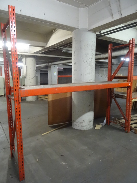 lot 8 image: Paltier pallet rack unit. 2 upright...
