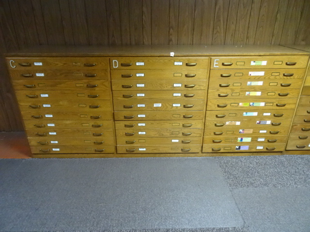 lot 18 image: 30 drawer wood cabinet One piece. G...