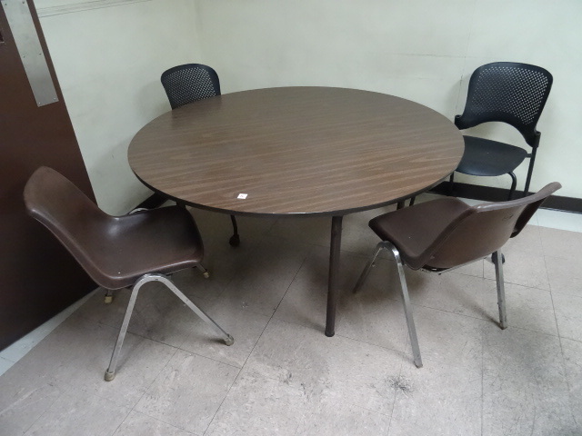 lot 22 image: 60 round folding table with 4 chai...