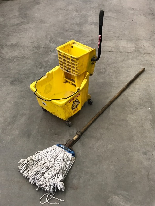 lot 61 image: Rubermiad Mop Bucket With Mop ...