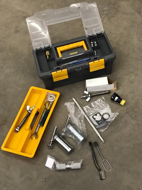 lot 71 image: Plastic Toolbox Full Of Pneumatic T...