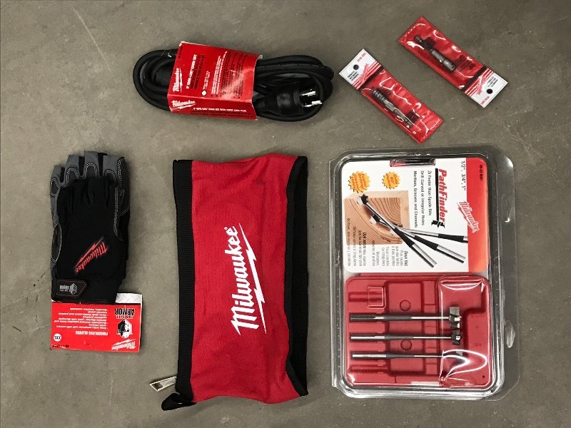lot 83 image: Lot Of New Milwaukee Gloves, Bit S...