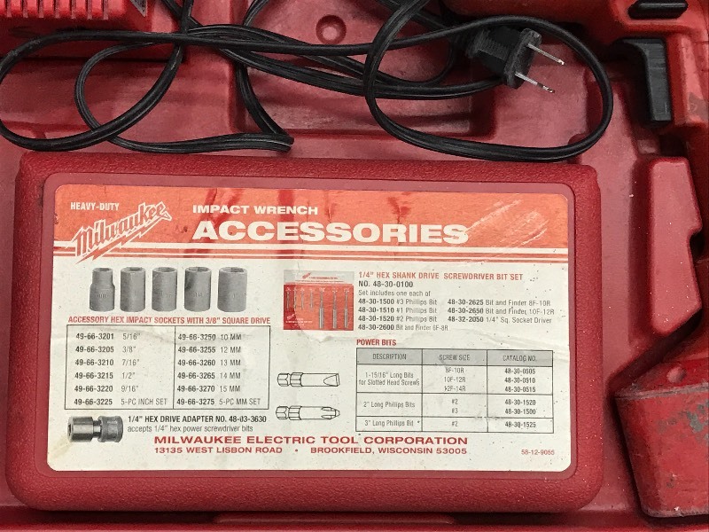 lot 104 image: Milwaukee 38 Cordless Impact Wren...