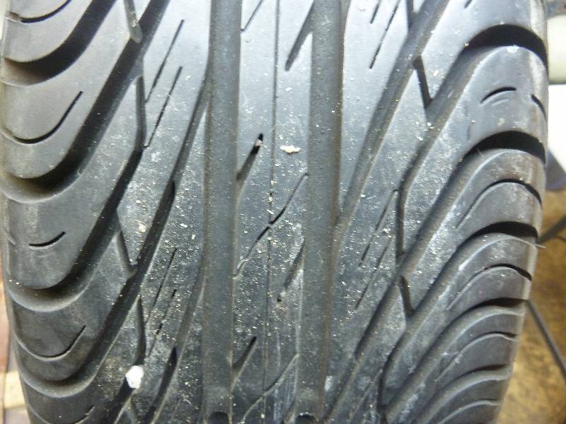 lot 19 image: General Tire