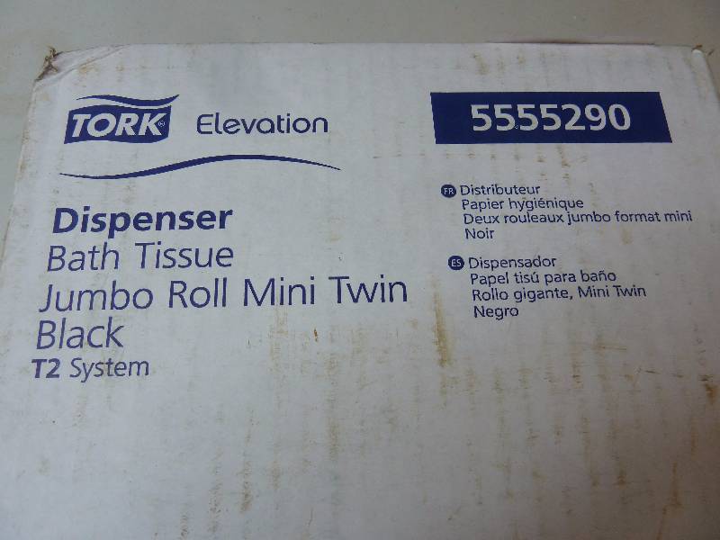 lot 32 image: Tork Toilet Paper Dispenser