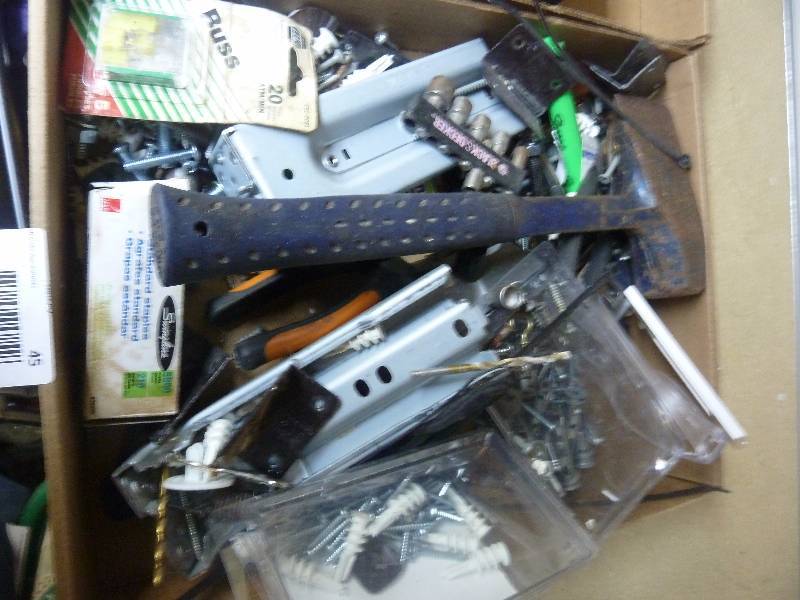 lot 45 image: Hardware Lot