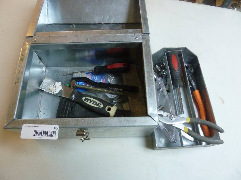 lot 46 image: Metal Tool Box with Tools