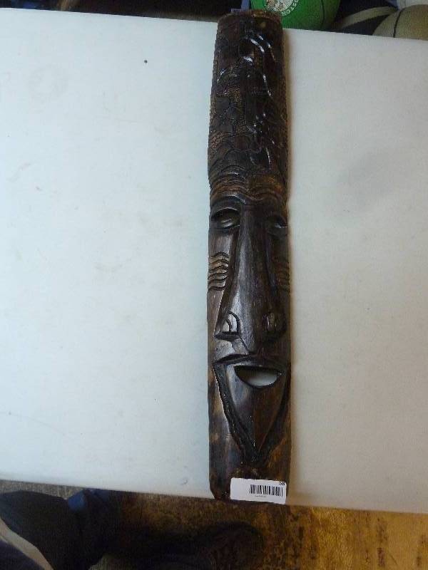 lot 58 image: Wood Tiki Carving