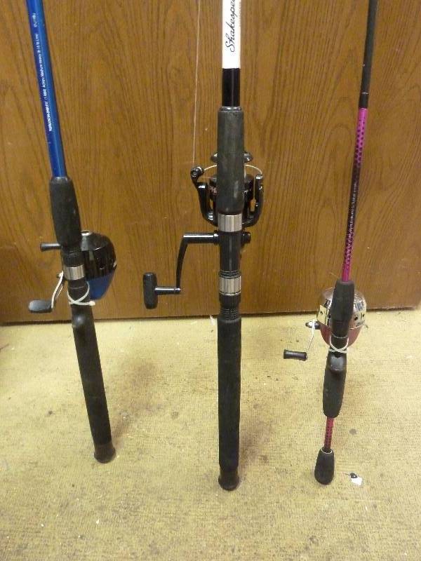 lot 154 image: Fishing Lot