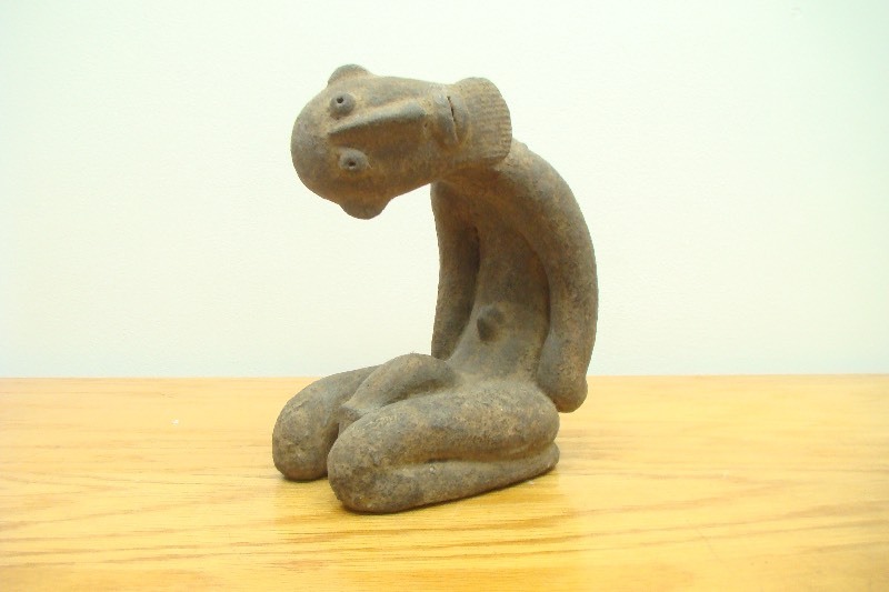 9 Stone Fertility God Carving