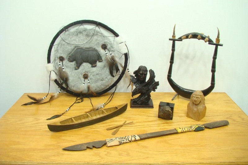 Lot of Native American Themed Items