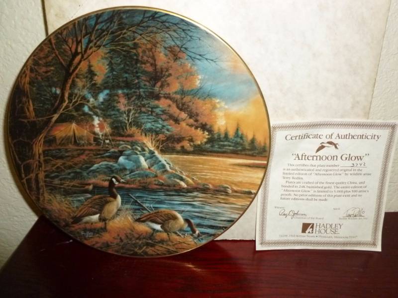 lot 73 image: Terry Redlin Collector Plate