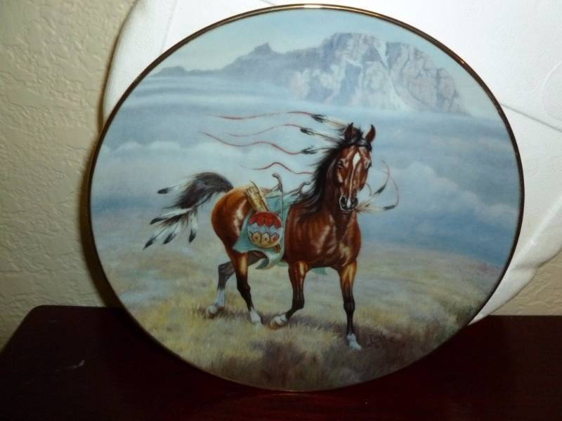 lot 84 image: Perillo Collector Plate