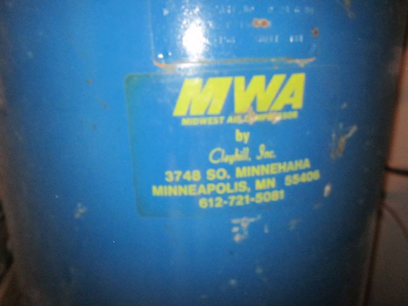 lot 3 image: MWA Air Compressor