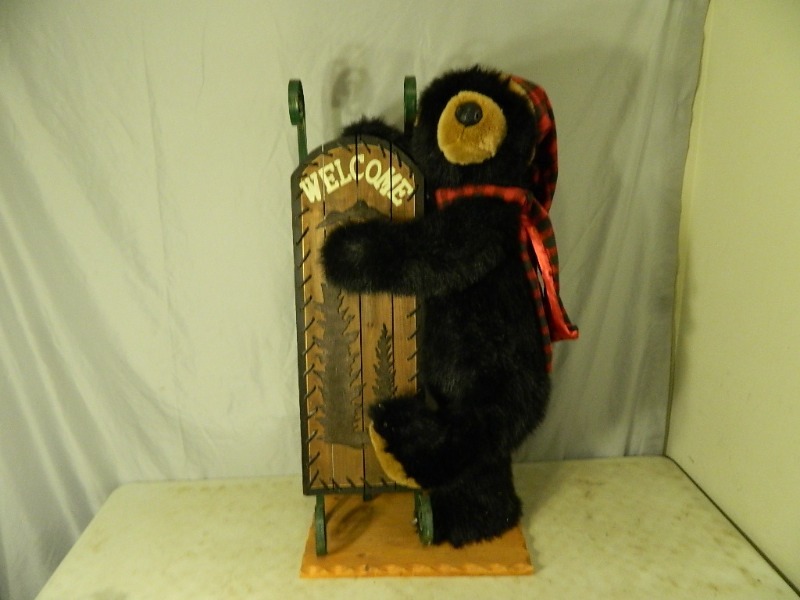 lot 15 image: Super Cute Bear with Sled Decoration