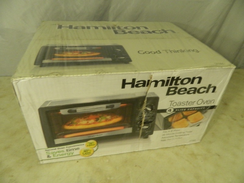 lot 43 image: New Hamilton Beach 4 Slice Toaster Oven