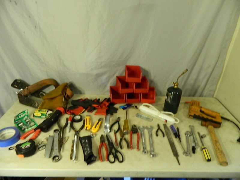 lot 79 image: Hand Tools and More