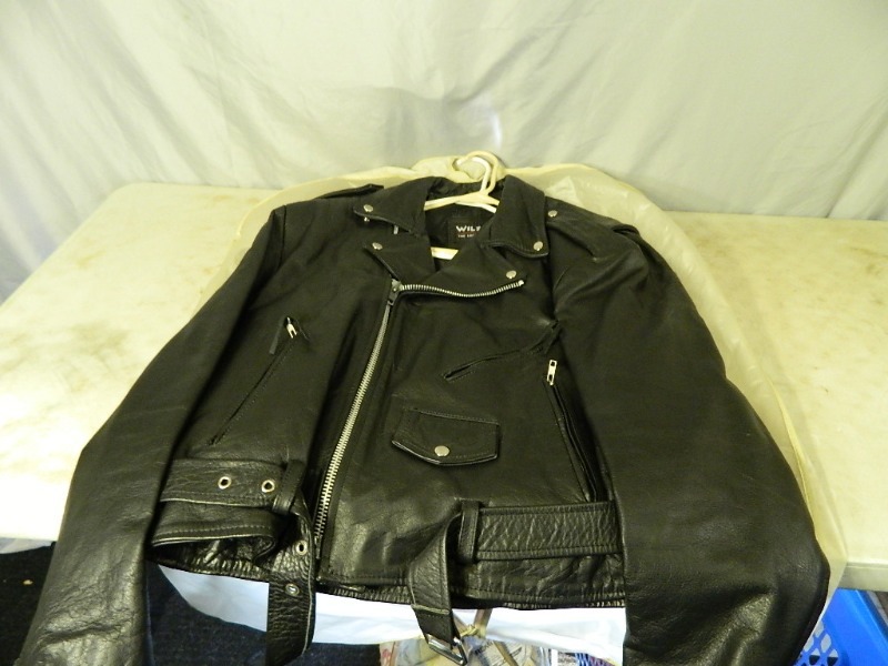 lot 101 image: Wilsons Leather XXL Leather Jacket