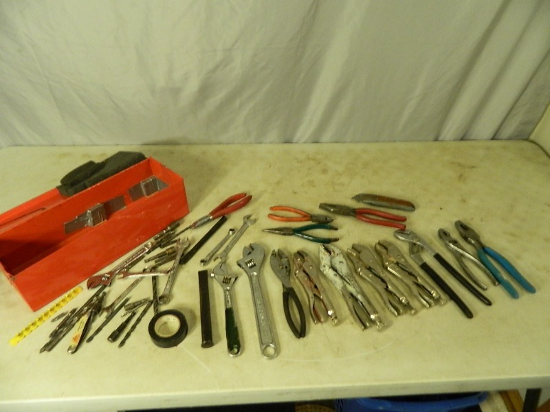 lot 116 image: Assorted Hand Tools
