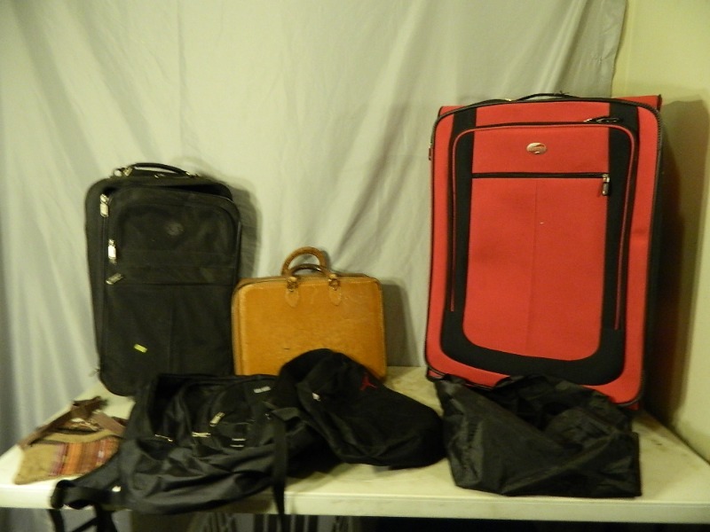 lot 134 image: Bags and Luggage