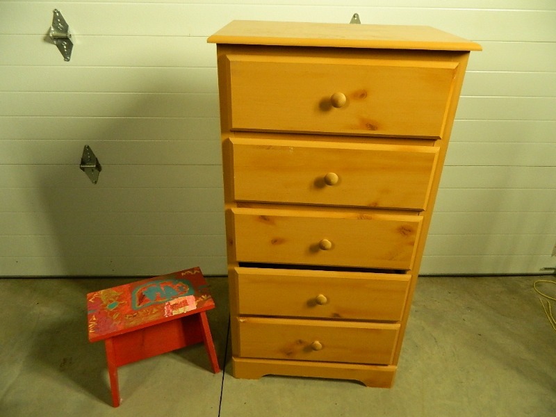 lot 177 image: Dresser and Stool