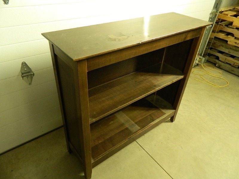 lot 184 image: Bookshelf