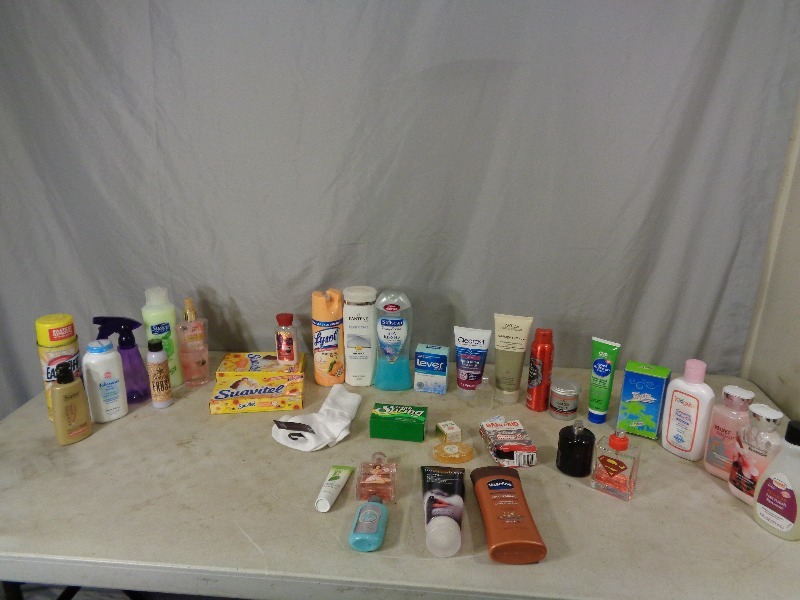 lot 199 image: Personal Products