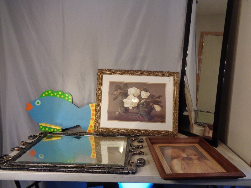 lot 225 image: Mirrors and Art