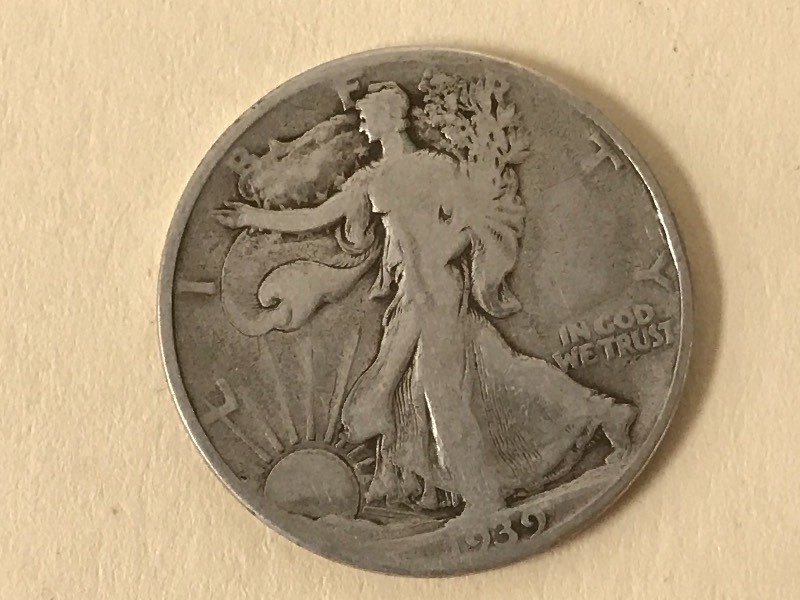 lot 44 image: 1939 Walking Liberty Half Dollar ...