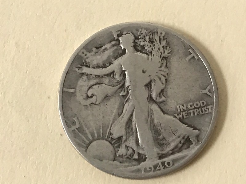 lot 46 image: 1940 Walking Liberty Half Dollar ...