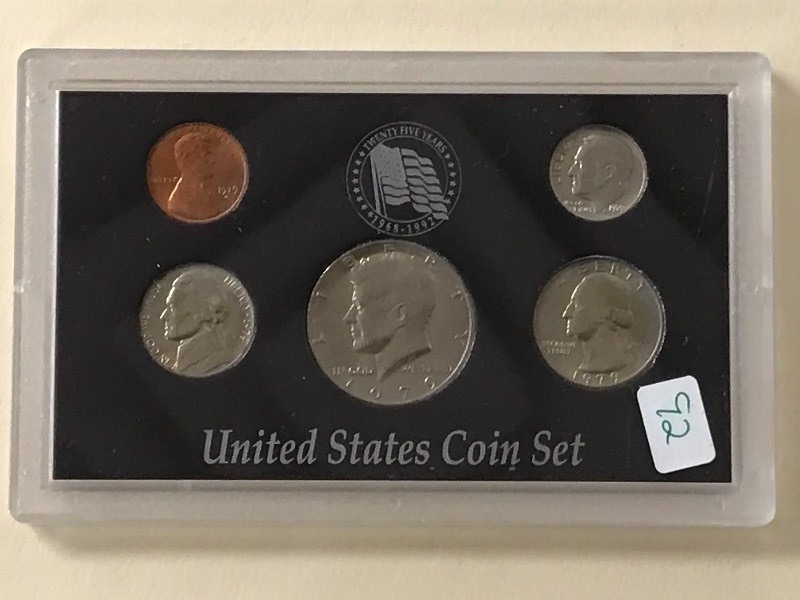 lot 92 image: 1979 Uncirculated U.S. Mint Set, Ca...