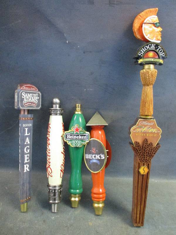 lot 21 image: 5 - Beer Taps