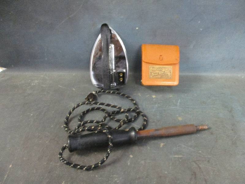 lot 46 image: Electrical Tools