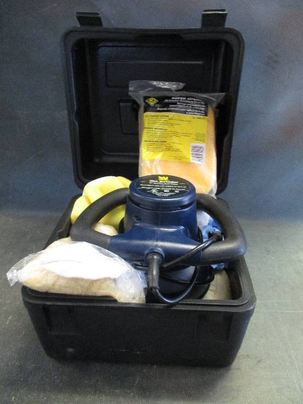 lot 80 image: WEN 10 Random Orbit Waxer & Carrying Case