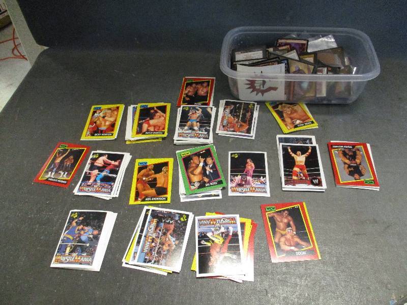 lot 162 image: Wrestling & Magic The Gathering Collectors Cards