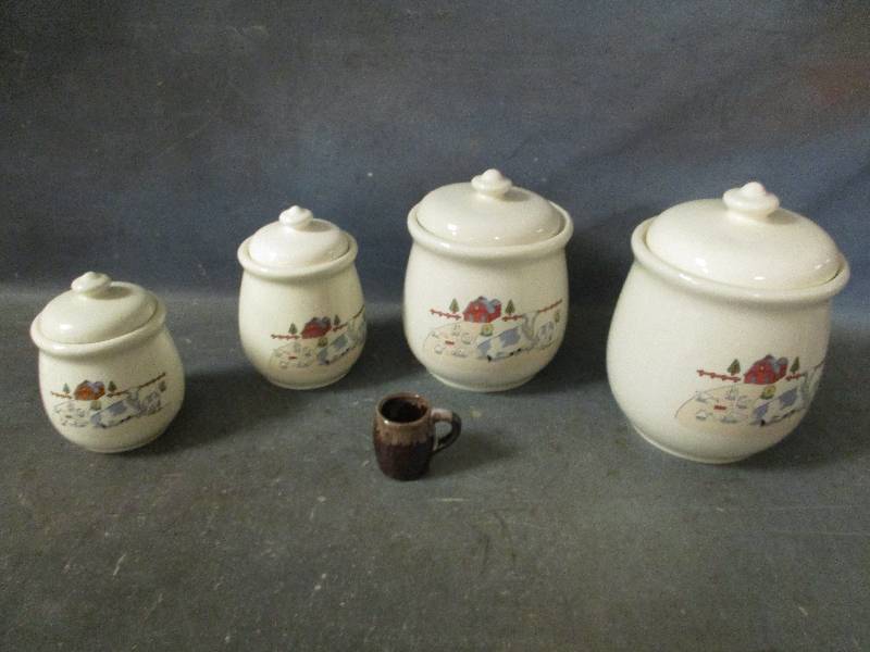 lot 201 image: Spice Jars & Mini Mug