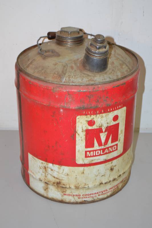 lot 104 image: Midland Oil Container